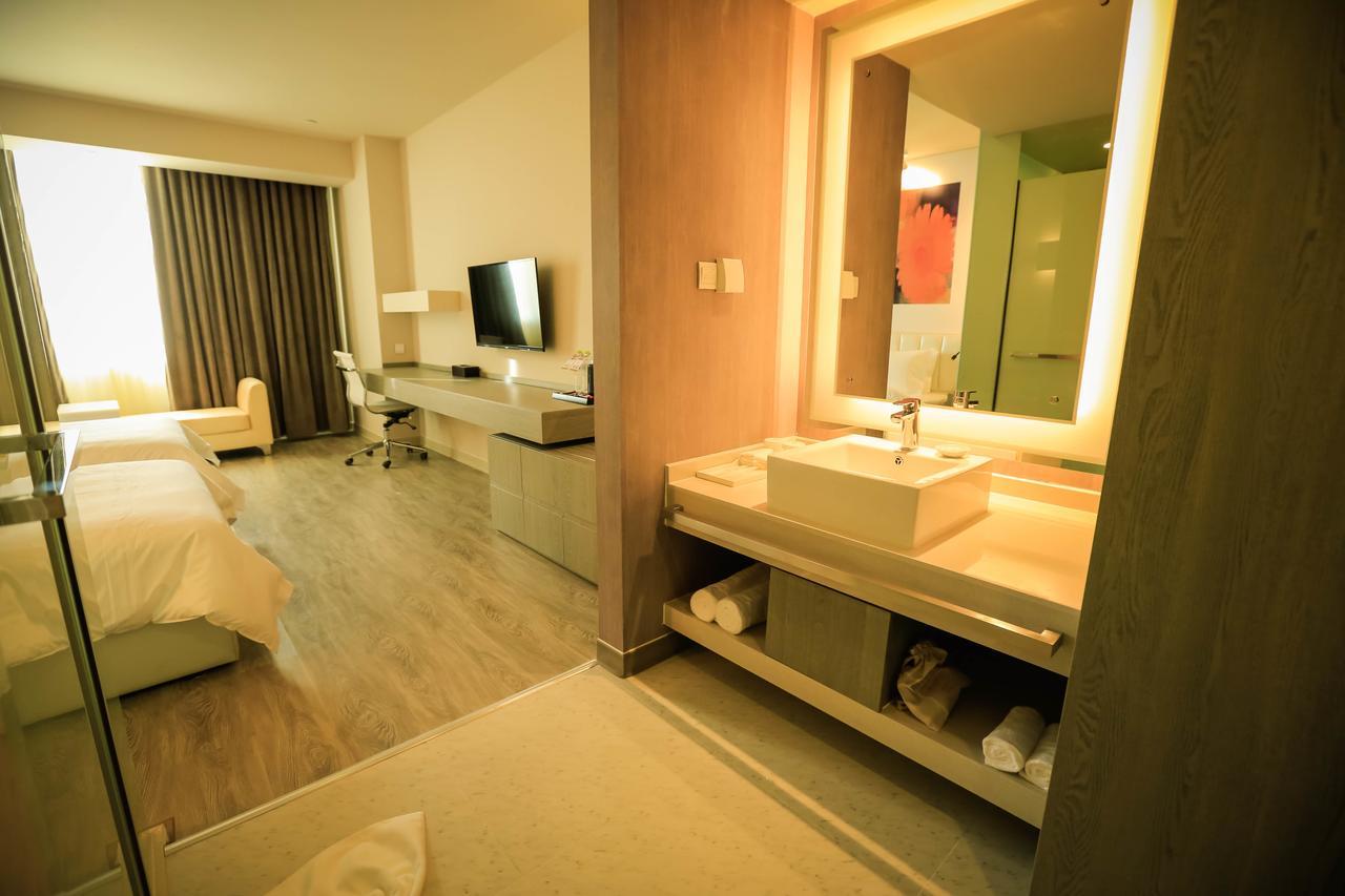 Metropolo Jin Jiang Hotels Turpan Administrative The Heart Of Pai Eksteriør bilde